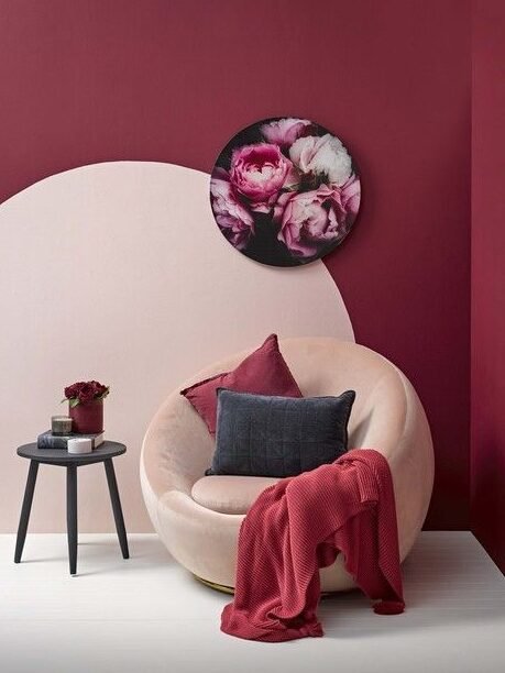  Choose a Rich Wall Color